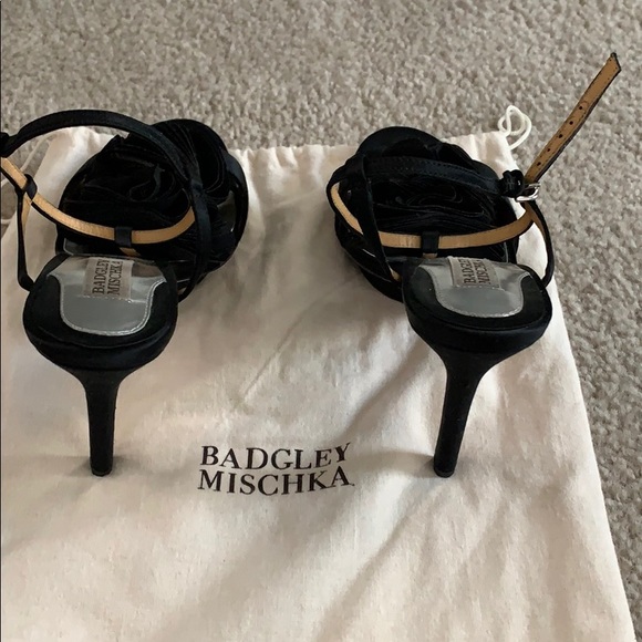 Badgley Mischka Rose Heels - Picture 3 of 4